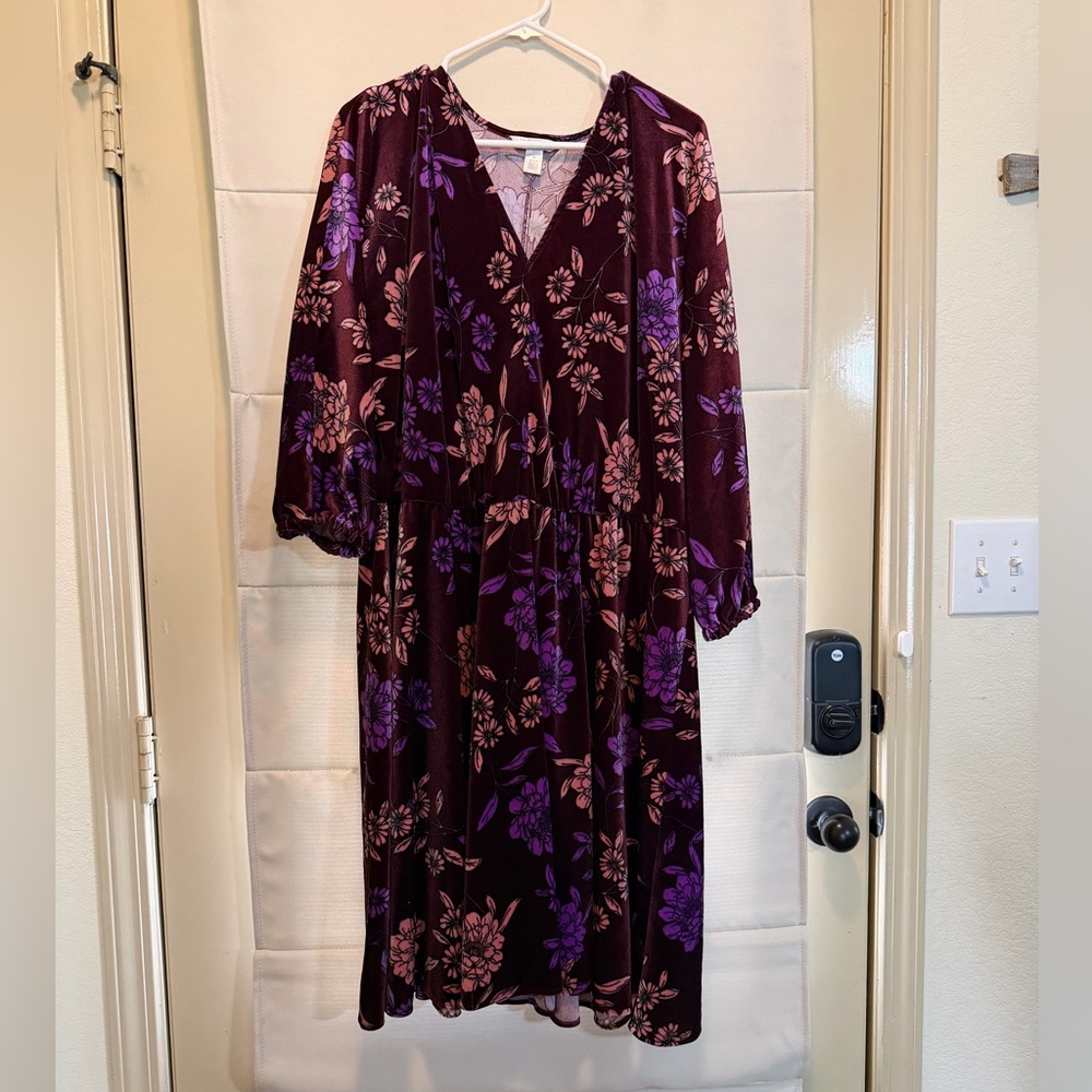 London Times Velvet Feel Moody Floral Bishop Sleeve Midi Dress Plus Size 3X - Picture 4 of 9